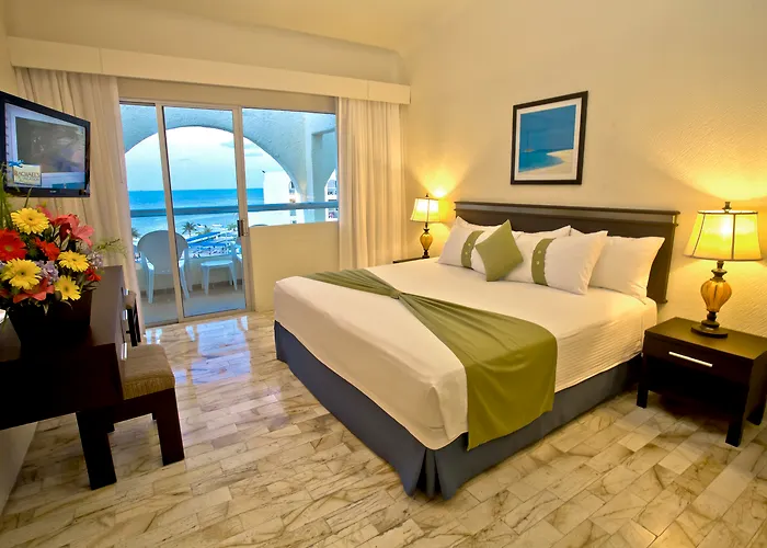 Aquamarina Beach Hotel Cancún